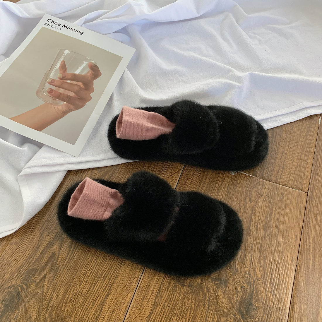 Cozy and Chic: Hairy Slippers for Women